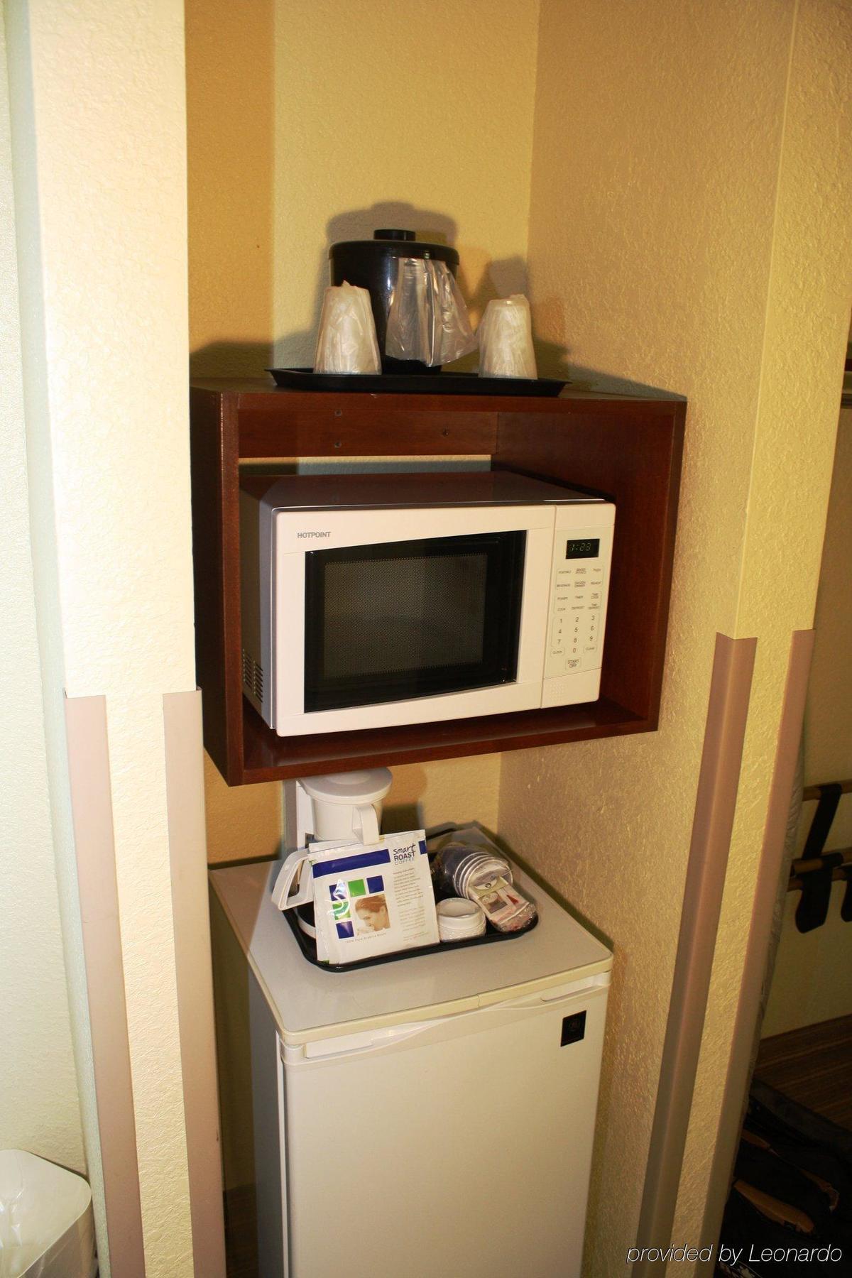 Holiday Inn Express Winfield - Teays Valley Hurricane Εξωτερικό φωτογραφία