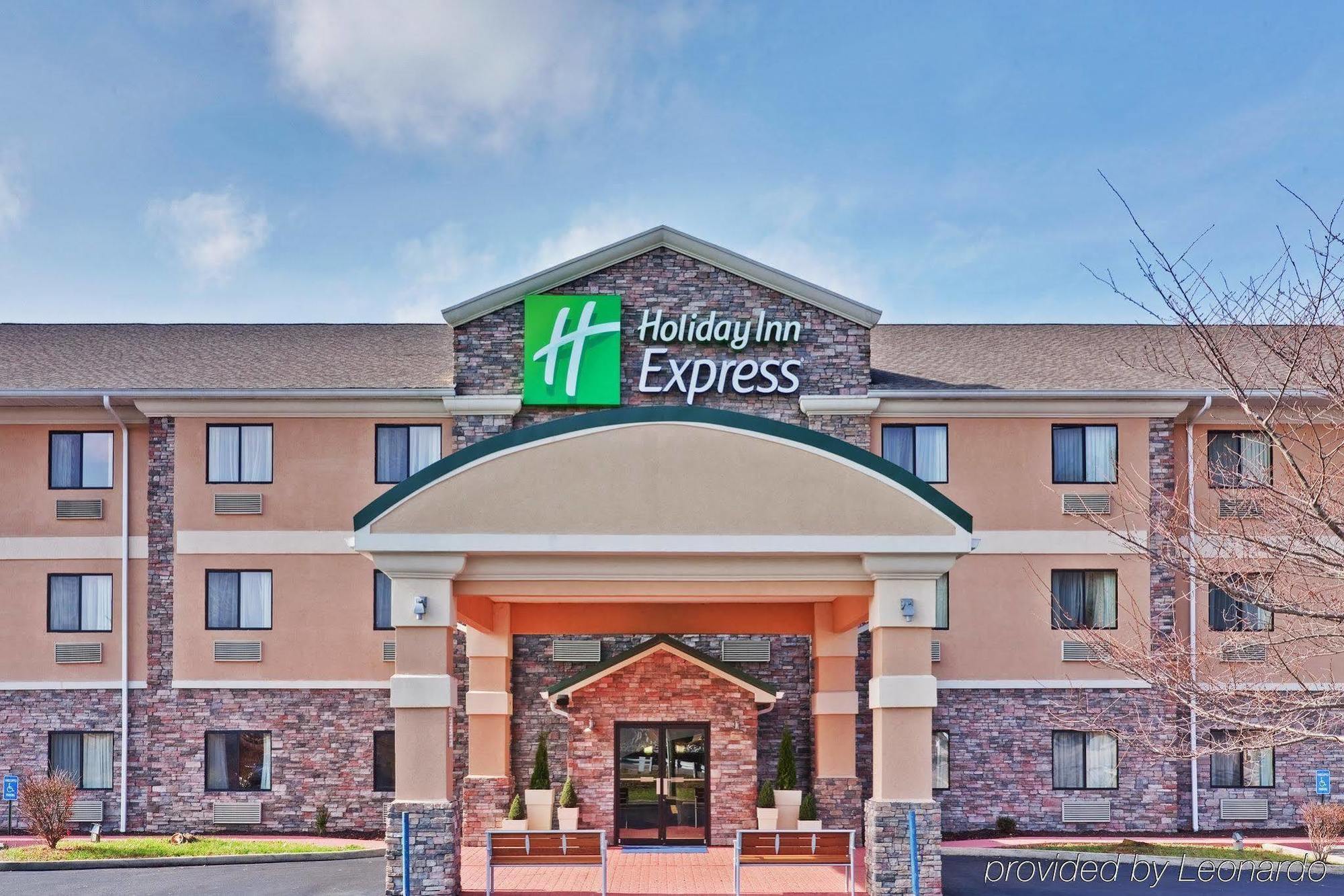 Holiday Inn Express Winfield - Teays Valley Hurricane Εξωτερικό φωτογραφία