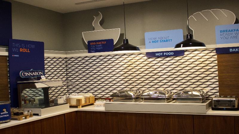 Holiday Inn Express Winfield - Teays Valley Hurricane Εξωτερικό φωτογραφία